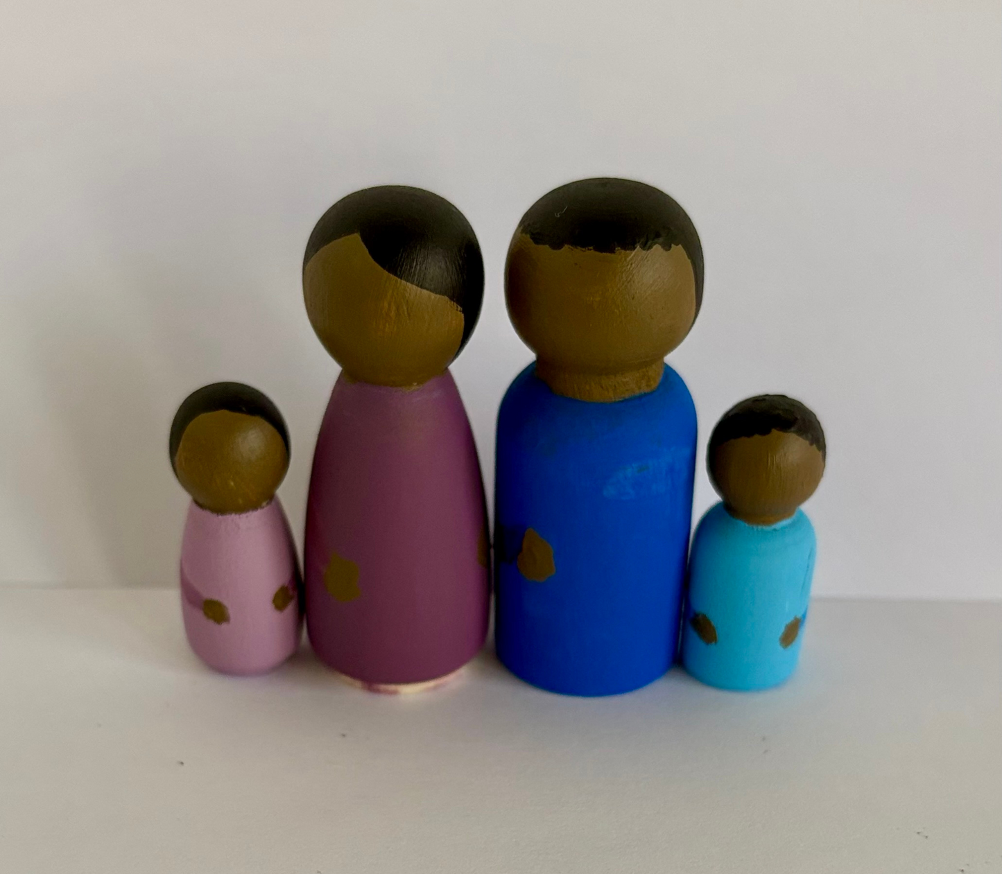 Hand Painted African Wooden Family Set of 4