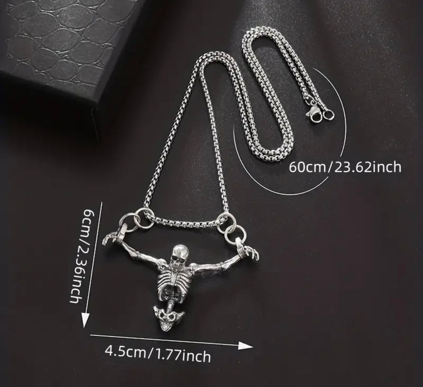 Pirate hanging necklace