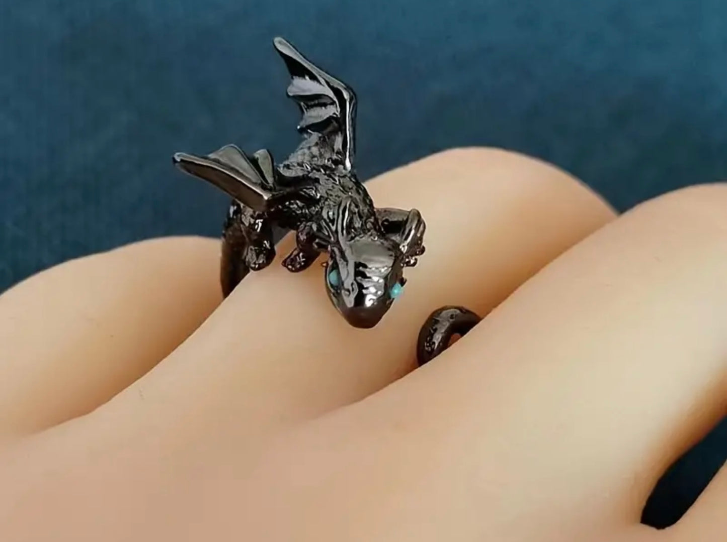 Black dragon ring
